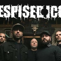 Despised Icon, version 2016. Yannick St-Amand est à gauche.