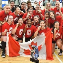 L'équipe canadienne de handball lors de sa qualification aux Jeux panaméricains.