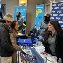 La foire de l'emploi du Conseil économique et coopératif de la Saskatchewan organisée à Regina, le 6 mars 2026.