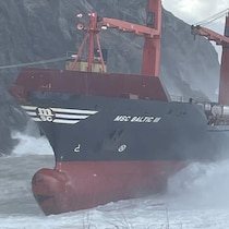 Le Baltic 3 au milieu d'une tempête.
