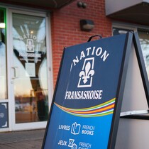 La boutique Nation fransaskoise le 20 novembre 2025.