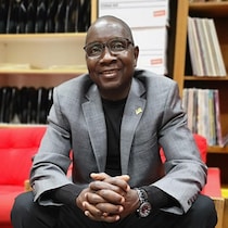 Le directeur général des Éditions de la nouvelle plume, Ousmane Ilbo Mahamane, en août 2025.