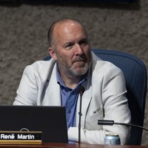 Détecteur de métal : Trois-Rivières exagère, dit Amina Chaffai | OHdio ...