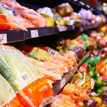 Étalage de fruits et de légumes dans un supermarché Sobey's à Saskatoon, en Saskatchewan, le 22 septembre 2025. 
