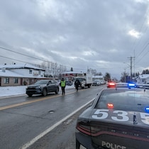 La Sûreté du Québec et les policiers de la Première Nation de Timiskaming étaient sur place pour sensibiliser et recueillir les plaintes.
