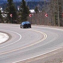 Une courbe de la route 293 à Notre-Dame-des-Neiges.