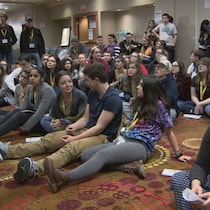 Les participants du 7e Forum jeunesse pancanadien à Calgary