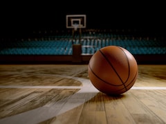 Un ballon de basket-ball.