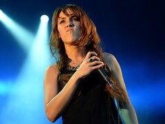 La chanteuse française Zaz lors d'un concert à Berlin.