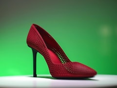 Une chaussure fabriquée par une imprimante 3D.