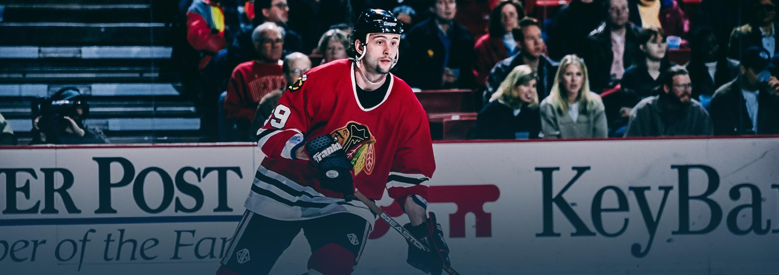 Enrico Ciccone - Quand une seule phrase fait basculer une série Enrico Ciccona patine pendant un match des Blackhawks.