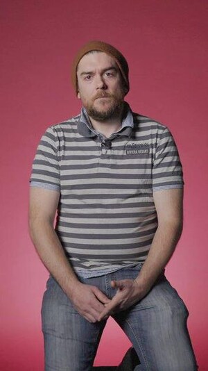 Philippe Aubin a vécu des abus sexuels à plusieurs moments dans sa vie, qui l’ont conduit à l’itinérance et à la toxicomanie. Depuis, sa vie a changé grâce à une psychothérapie unique en son genre au Québec.