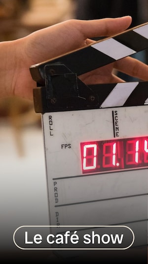 Un clap sur un tournage de film.