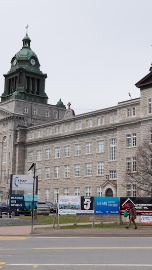 Le bâtiment du Cégep de La Pocatière