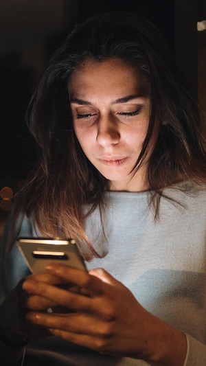 Face à la hausse des cas d'exploitation d'enfants en ligne, des services de police du nord de l'Ontario identifient l'IA et les médias sociaux comme outils des prédateurs.