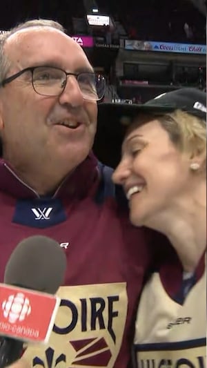 Laura Stacey avec son père.