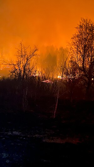 Les feux ont entraîné de nombreuses évacuations en Alberta, le 7 mai 2023.
