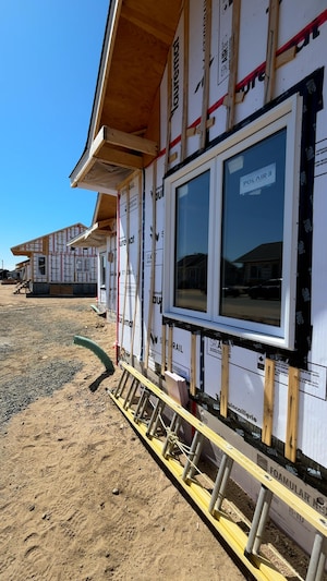 La communauté innue de Uashat mak Mani-utenam manque de logement, selon le conseil de bande, qui a organisé dimanche une consultation publique sur l’habitation.