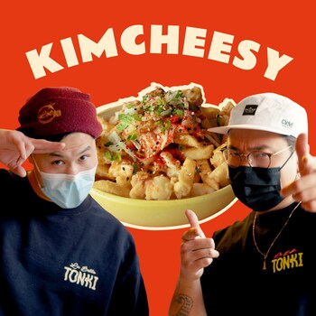 Michel et Michel et la poutine Kimcheesy de La Belle Tonki.