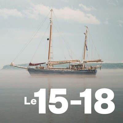 Un voilier sur les eaux du Saint-Laurent et le logo de l'émission Le 15-18.