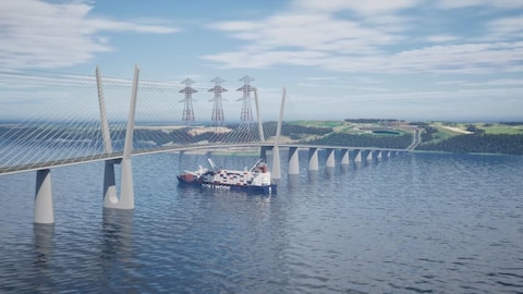 Une maquette d'un pont reliant la Rive-Sud et l'île d'Orléans