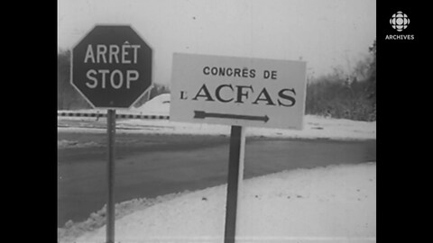 Panneau indiquant la direction pour le congrès de l'Acfas en 1963.
