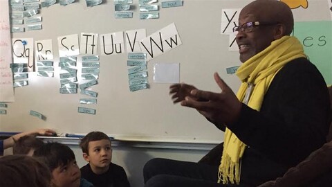 Évasio Murenzi raconte une histoire Évasio Murenzi raconte une histoire