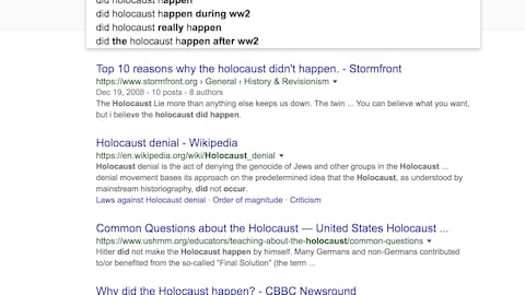 Première page de résultats (en anglais) dont des liens pointes vers des sites qui nient la réalité de l'Holocauste Première page de résultats (en anglais) dont des liens pointes vers des sites qui nient la réalité de l'Holocauste