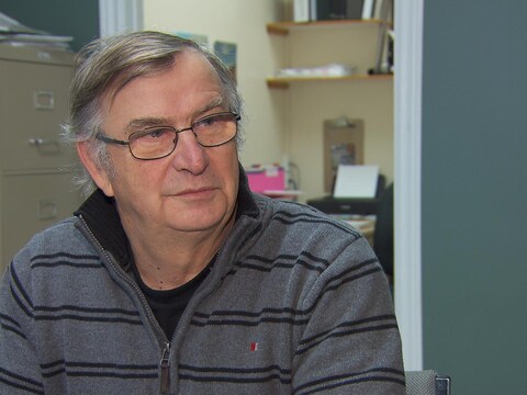 Le maire sortant Réginald Desrosiers Le maire sortant Réginald Desrosiers
