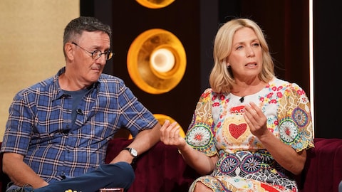 La production est encore jeune / Catherine Bilodeau René Richard Cyr et Céline Bonnier sur le plateau de Bonsoir bonsoir.