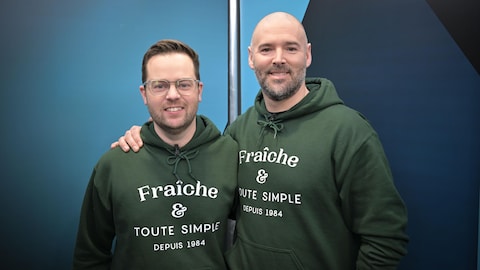 Jonathan Poliquin et Kevin Néron sur le plateau de l'émission Dans l'oeil du dragon.