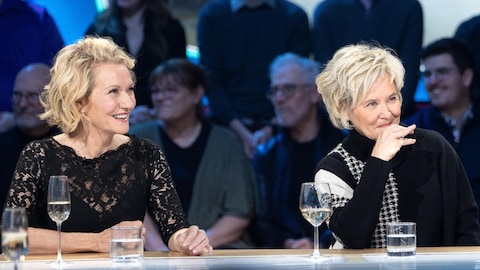 Fair play / Marc-Andre Lapierre Élise Guilbault et Denise souriantes.