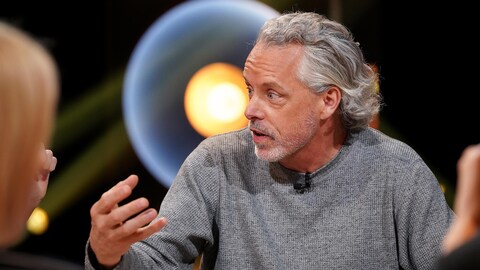 François Lambert sur le plateau de Bonsoir bonsoir!