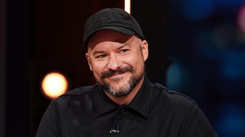 La production est encore jeune / Karine Dufour Marc-André Grondin sur le plateau de Bonsoir bonsoir.