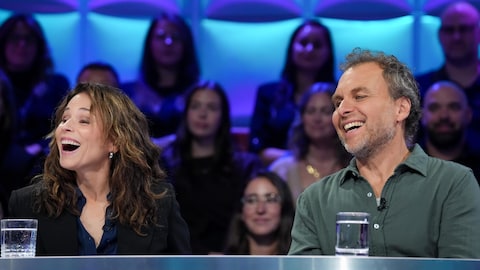 A. Media / Karine Dufour Suzanne Clément et Patrice Dubois dans le studio.