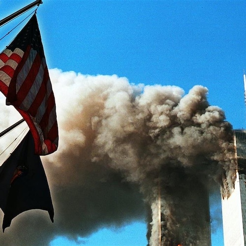 Les tours du World Trade Center après les attentats du 11 septembre 2001, à New York