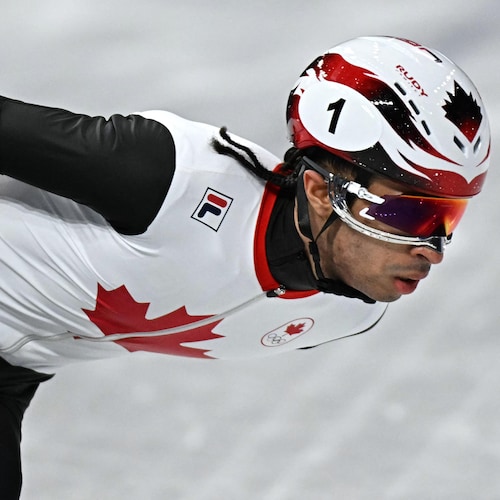William Dandjinou concentré en pleine course.