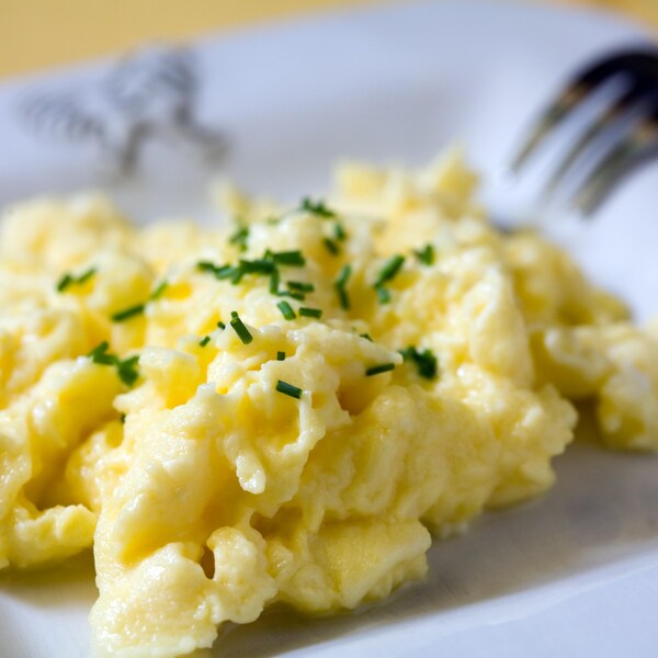 Oeuf brouillé - Recettes - Mordu