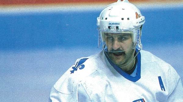 Alain Côté, alors qu'il évoluait au sein des Nordiques de Québec.