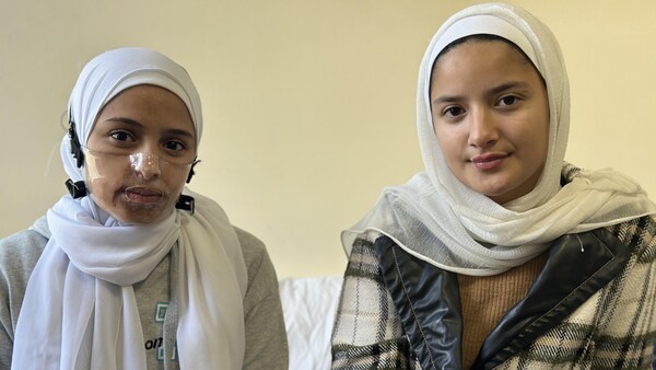 Portrait des deux jeunes filles.