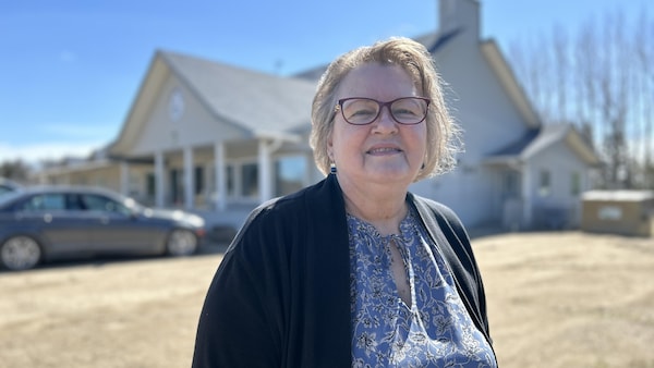 La présidente du Centre francophone BDS de St-Isidore-de-Bellevue, en Saskatchewan, Jennie Baudais, le 26 avril 2024.