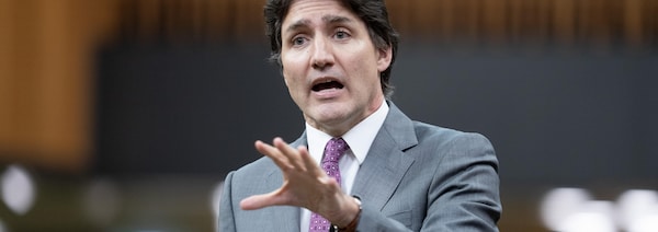 Le premier ministre du Canada, Justin Trudeau, répondant aux questions des membres des partis d'opposition dans la Chambre des communes, le 22 mai 2024.