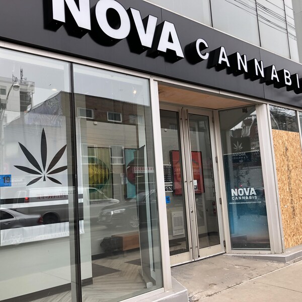 Une boutique de cannabis à Toronto. 
