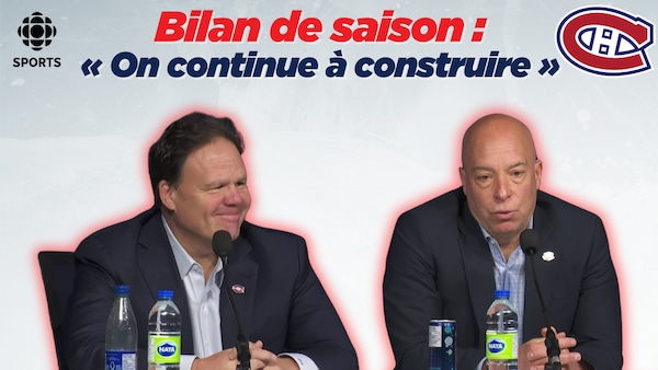 Kent Hughes et Jeff Gorton rencontraient les médias lundi pour le bilan de la saison. L’état-major du Canadien est satisfait de la direction prise par l'équipe et reste à l'affût pour tenter d'améliorer son groupe.
