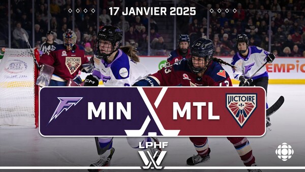 Alexandra Labelle repousse une joueuse du Frost.