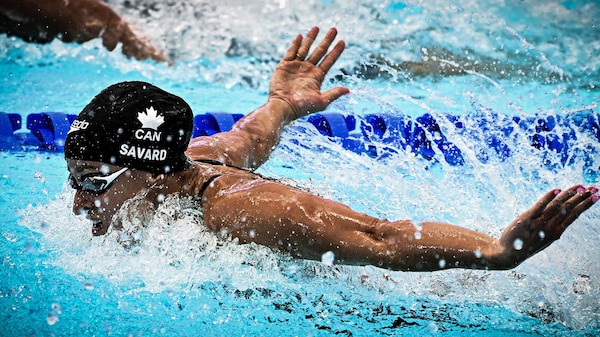 La nageuse Katerine Savard en action.