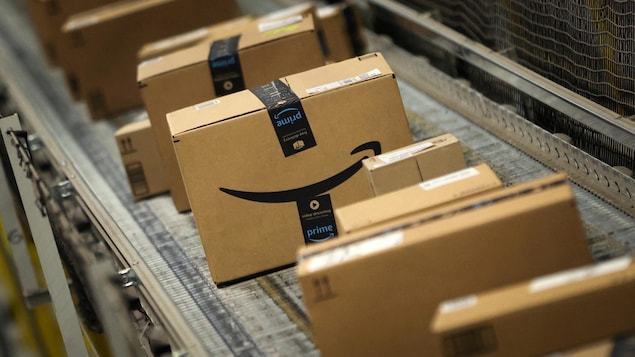 Amazon : des millions pour un immense centre de livraison ouvert deux jours