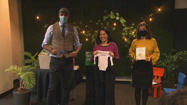 Projet Montreal Offre Une Boite Bienvenue Bebe Aux Nouveaux Parents Elections Municipales Au Quebec 21 Radio Canada Ca