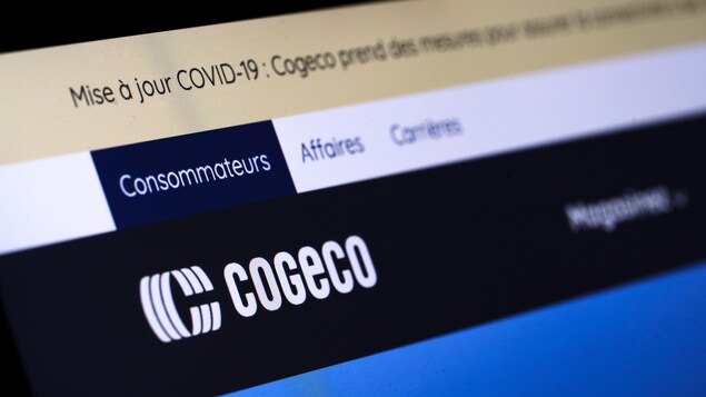 Cogeco et Québecor exigeront la double vaccination pour les employés Cogeco et Québecor exigeront la double vaccination pour les employés