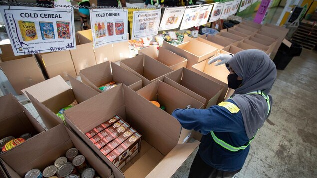 La demande pour les banques alimentaires explose en Ontario La demande pour les banques alimentaires explose en Ontario